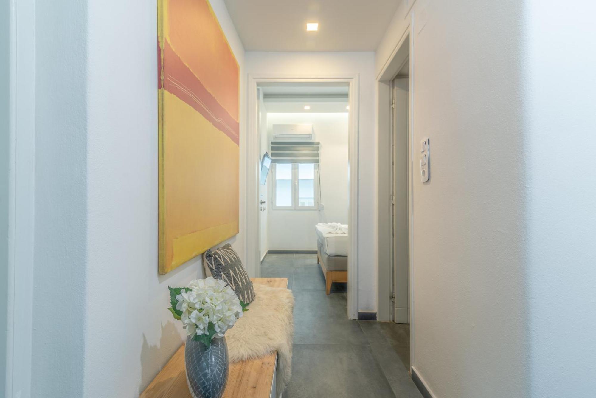 Misty Grey Apartment Near City Centre イラクリオン エクステリア 写真