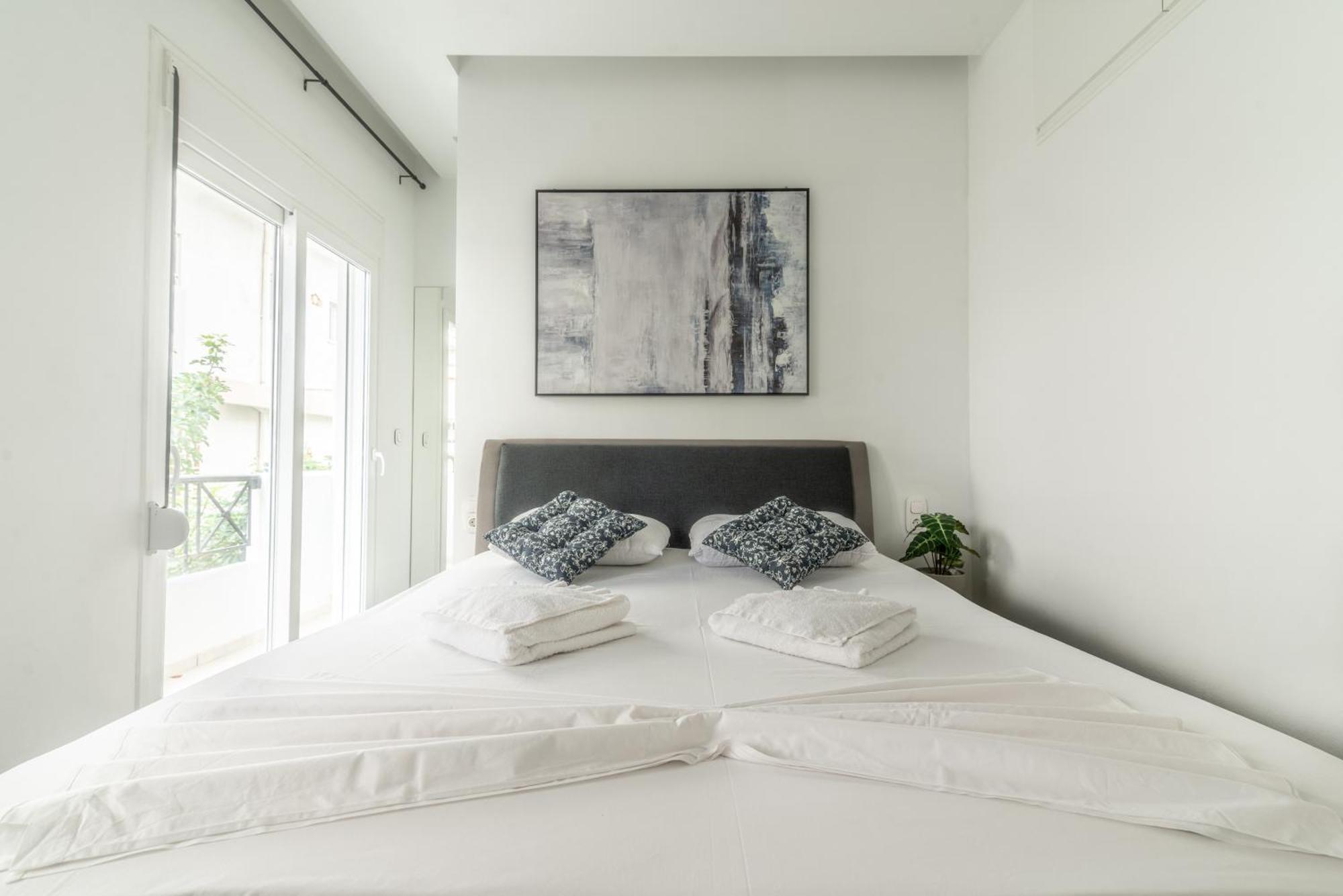 Misty Grey Apartment Near City Centre イラクリオン エクステリア 写真