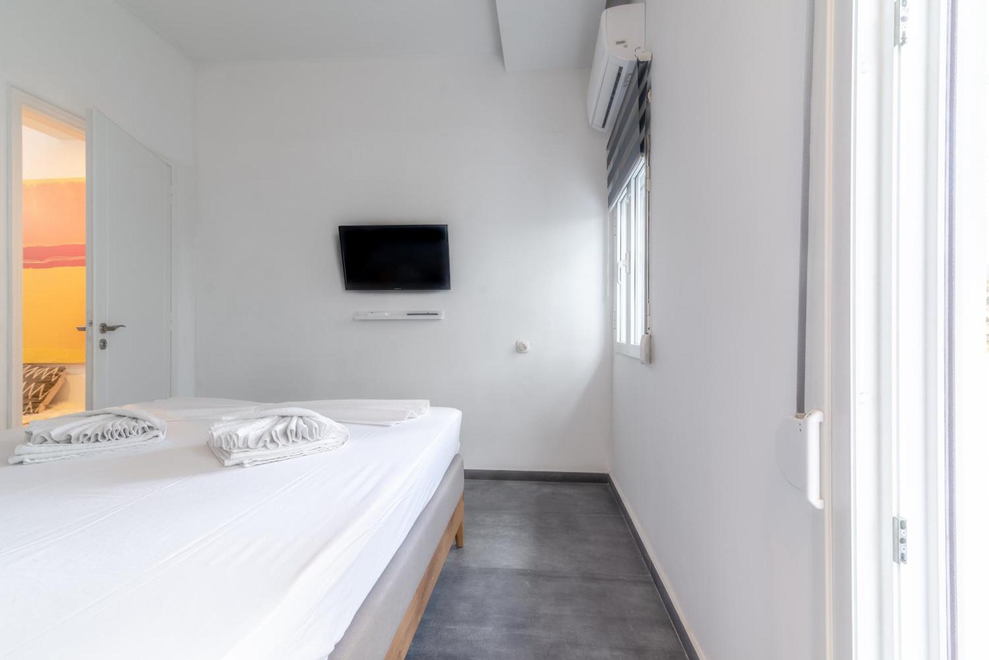 Misty Grey Apartment Near City Centre イラクリオン エクステリア 写真
